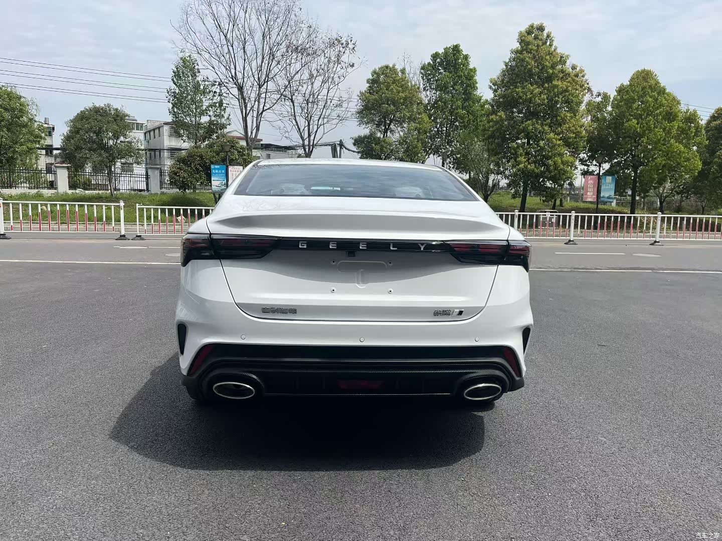 Geely Binray, 2026 9