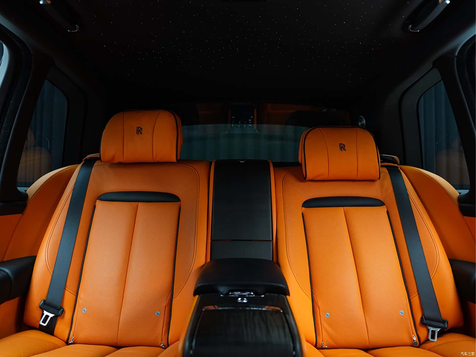 Rolls-Royce Cullinan, 2022 25