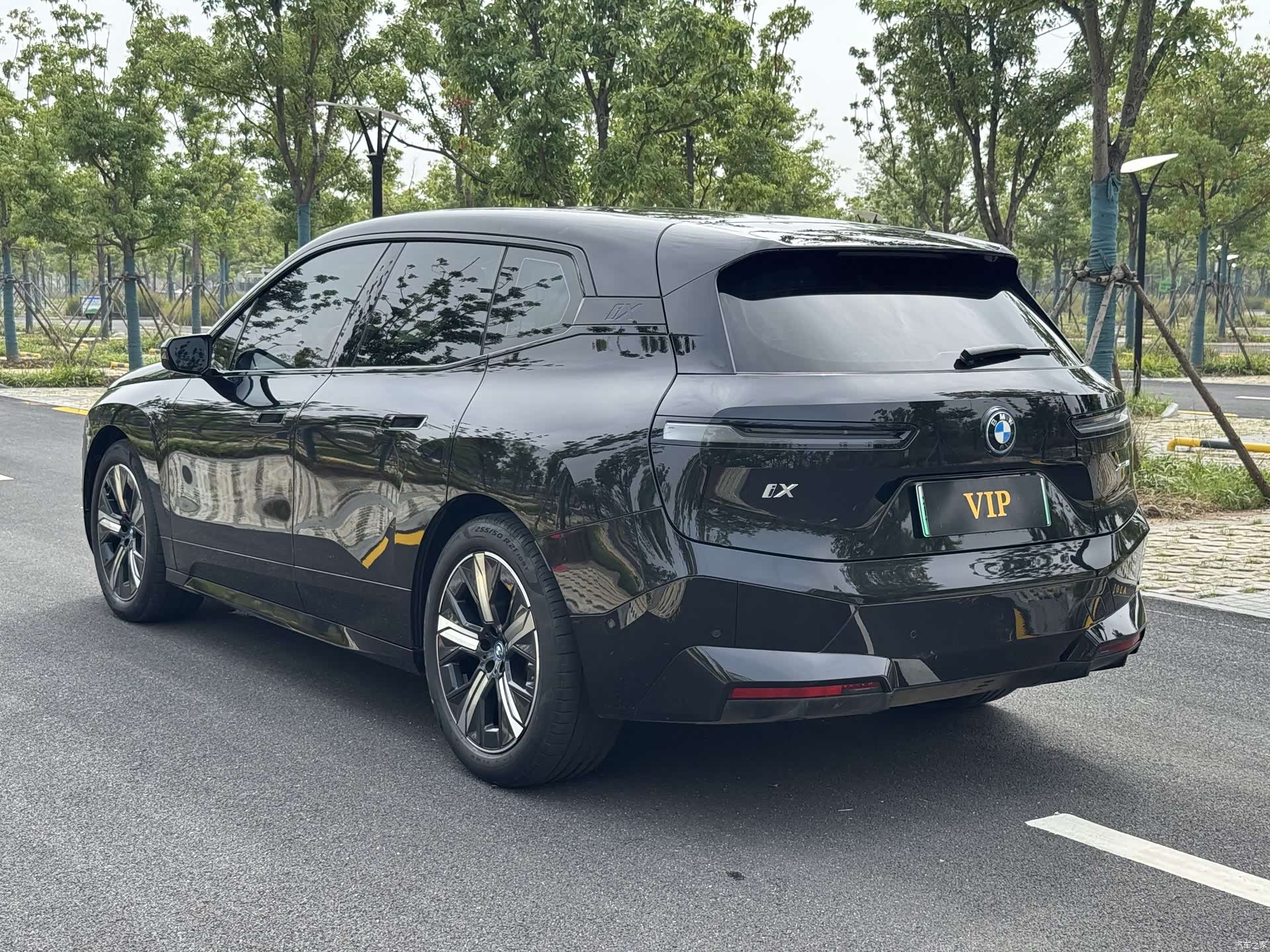 BMW iX, 2022 6