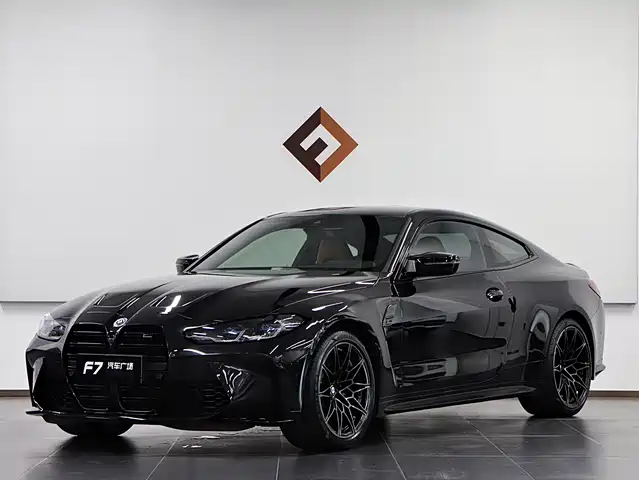 BMW M4 2023 — купить из Китая под заказ