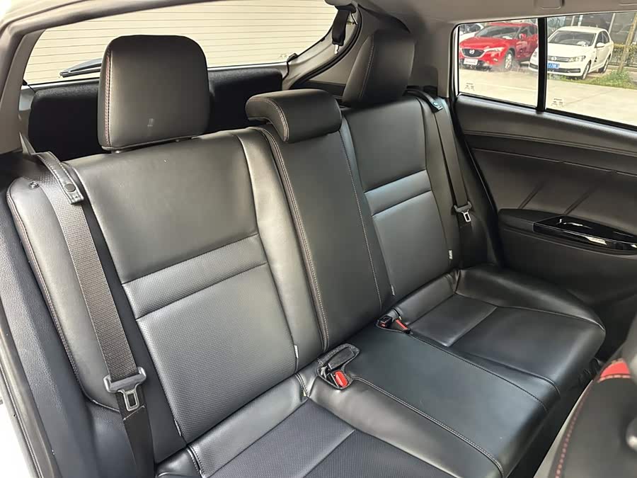 Toyota YARiS L 2023, фото 8