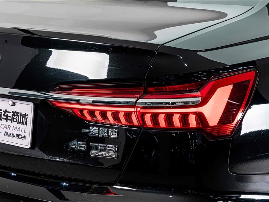 Audi A6L 2022, фото 8