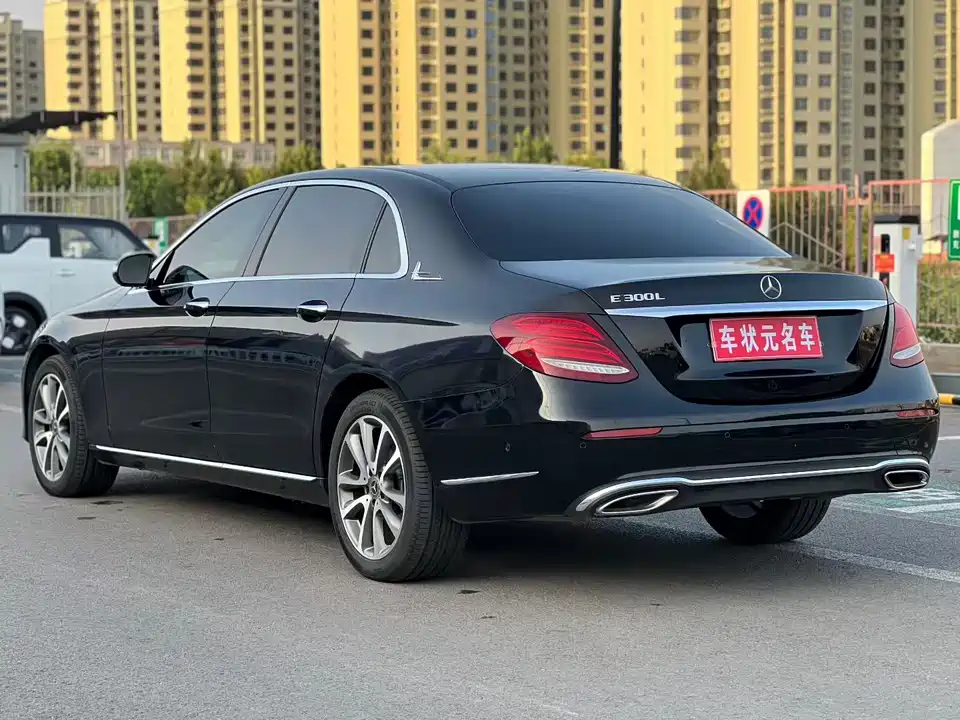 Mercedes-Benz E-class Mercedes-Benz E-class