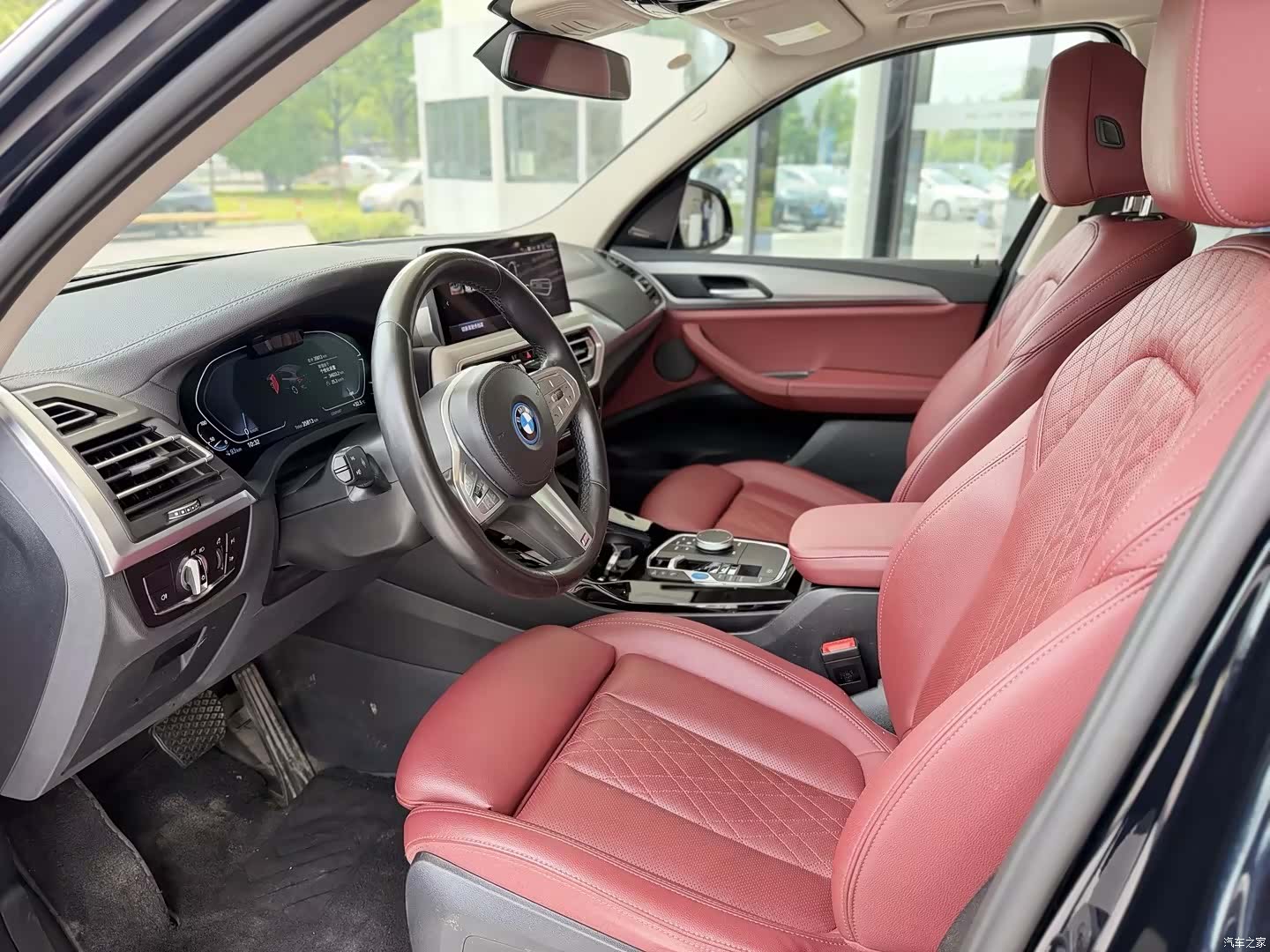 BMW iX3, 2024 8