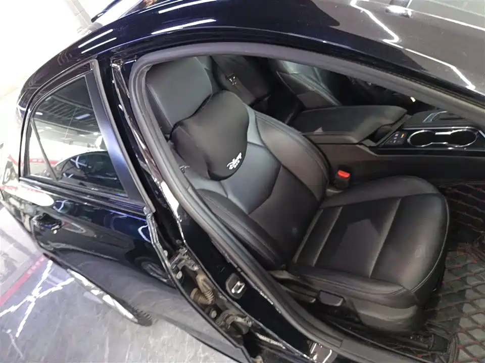 Cadillac CT4
