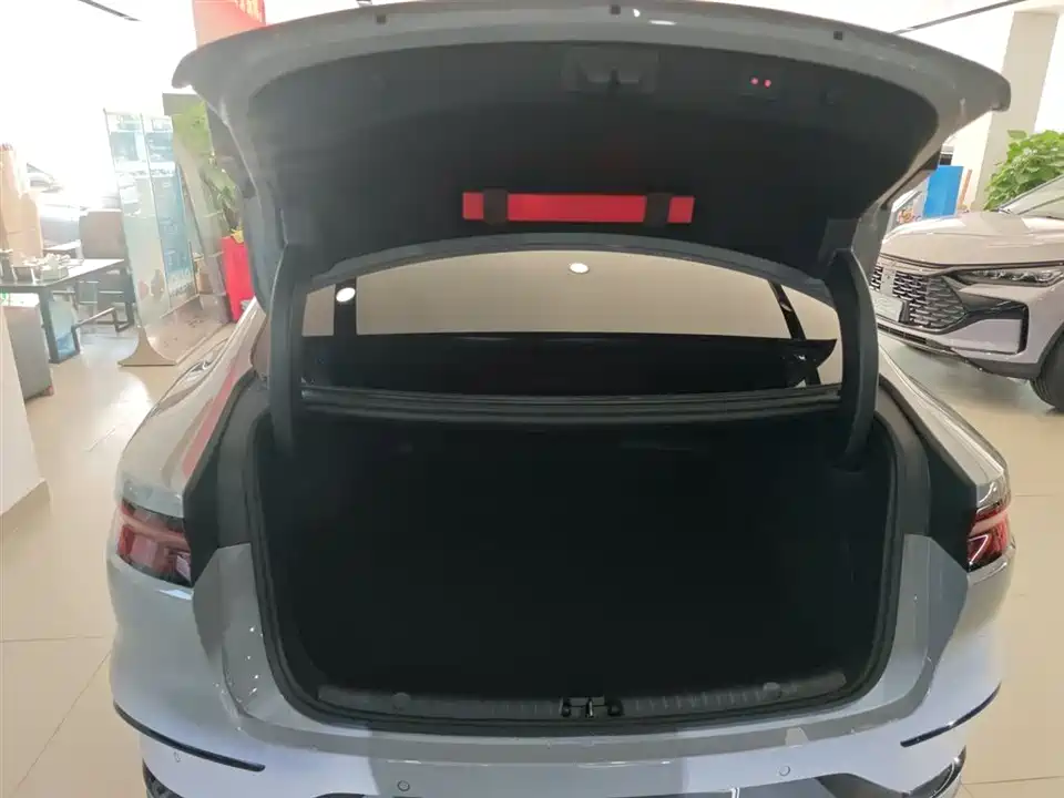 BYD Han