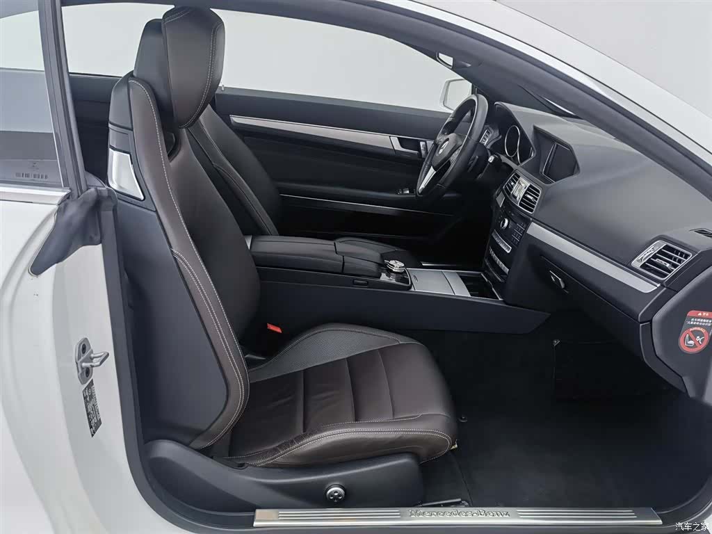 Mercedes-Benz E-Class, 2016 23