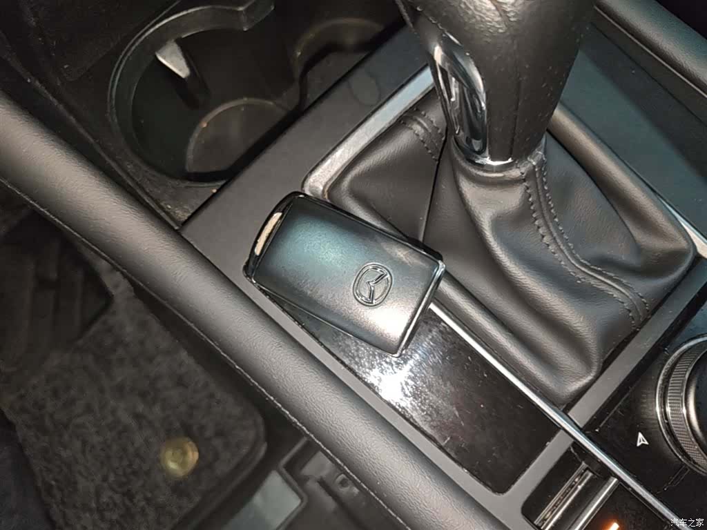 Mazda Mazda3, 2022 9