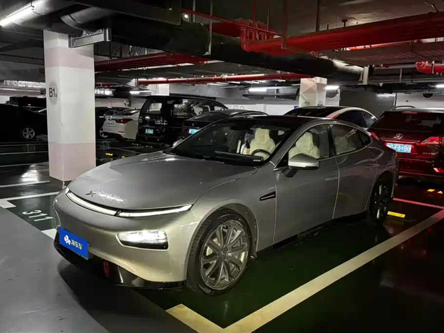 XPENG P7