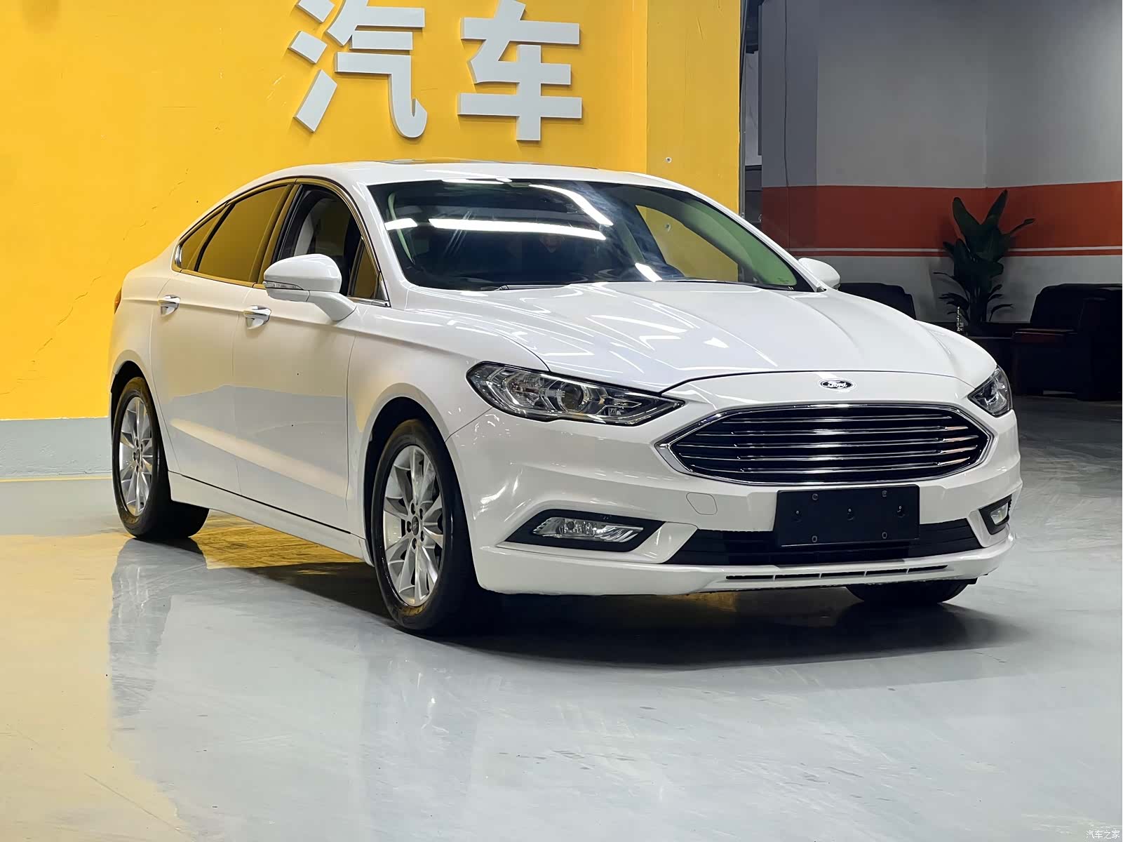 Ford Mondeo, 2017 3