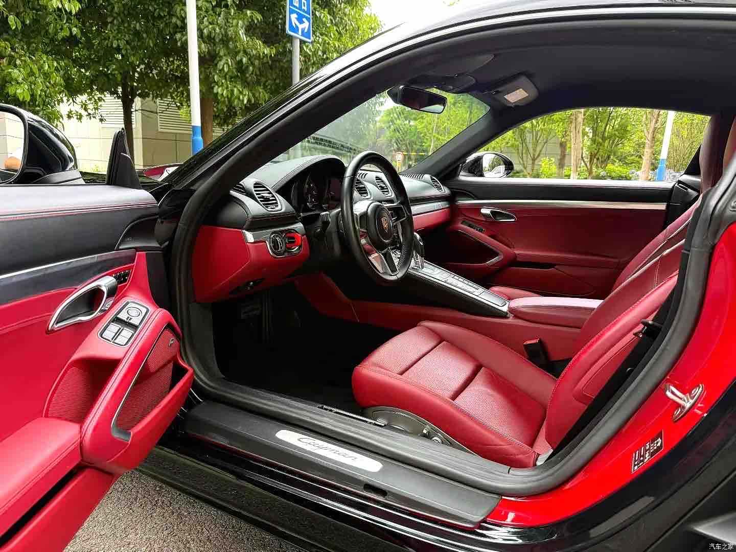 Porsche Cayman, 2019 6