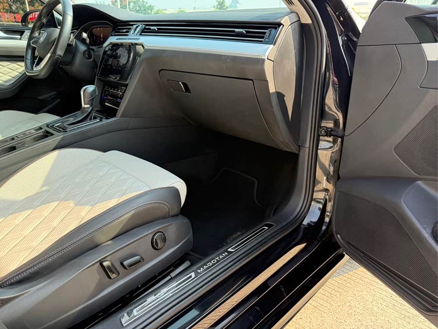 Volkswagen Magotan 2024, фото 16
