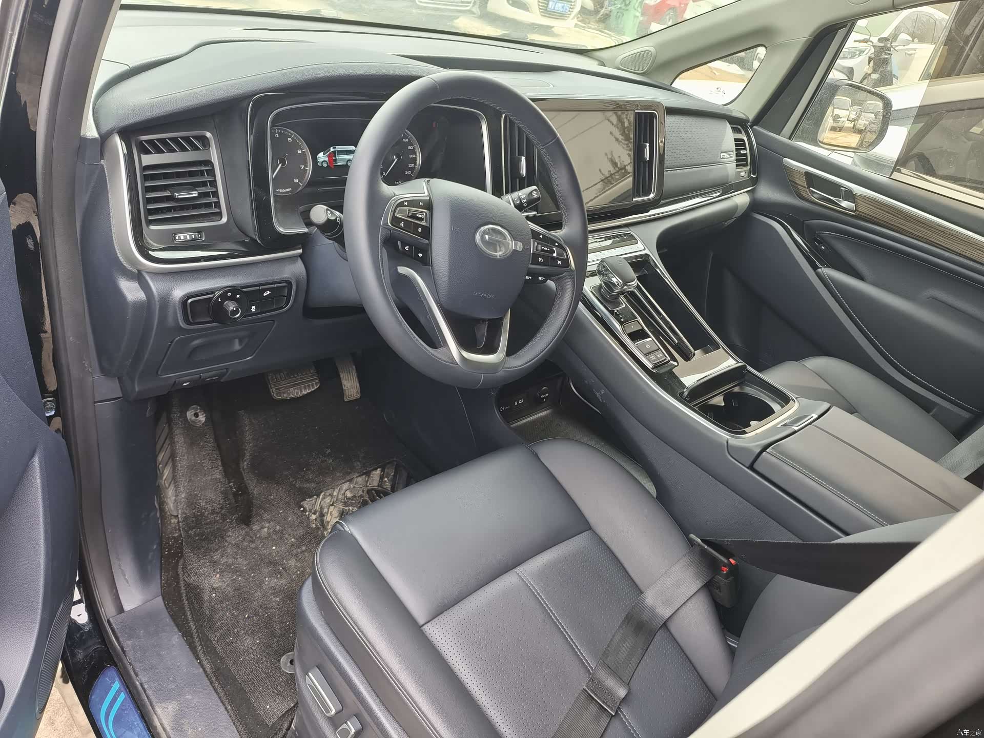 Trumpchi M8, 2025 4