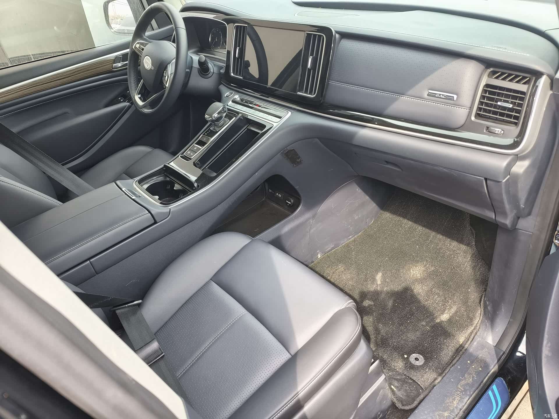 Trumpchi M8, 2025 9