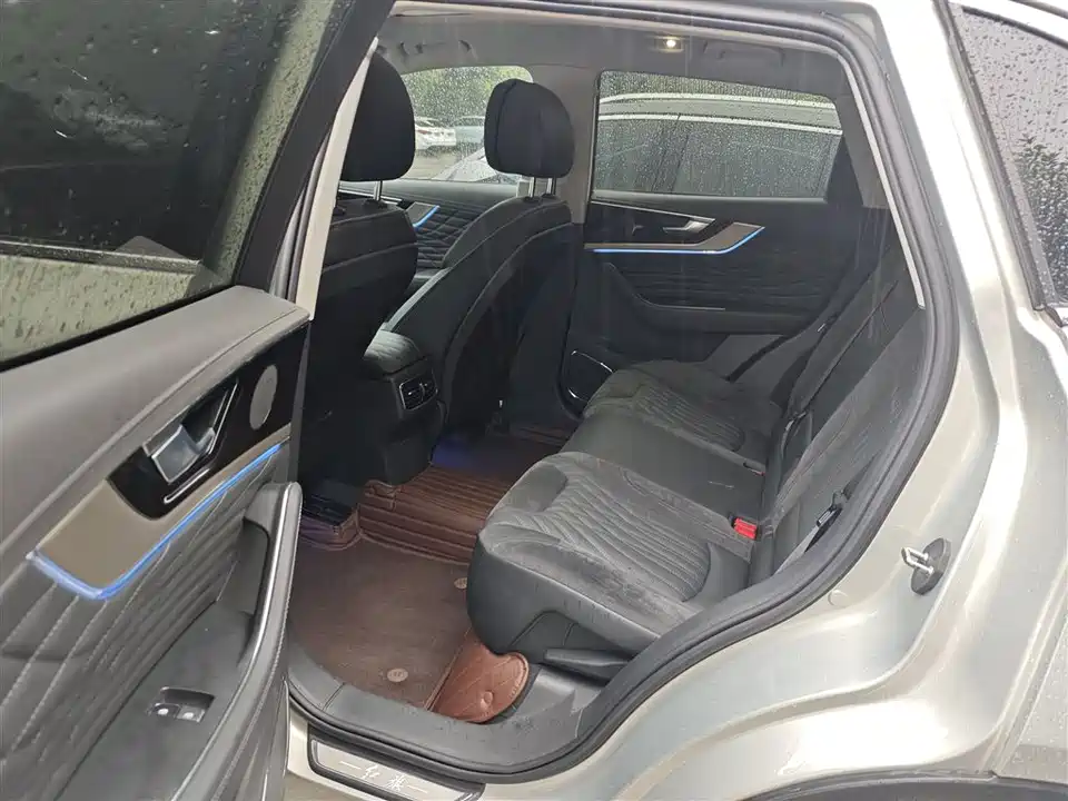 Hongqi HS5 Hongqi HS5