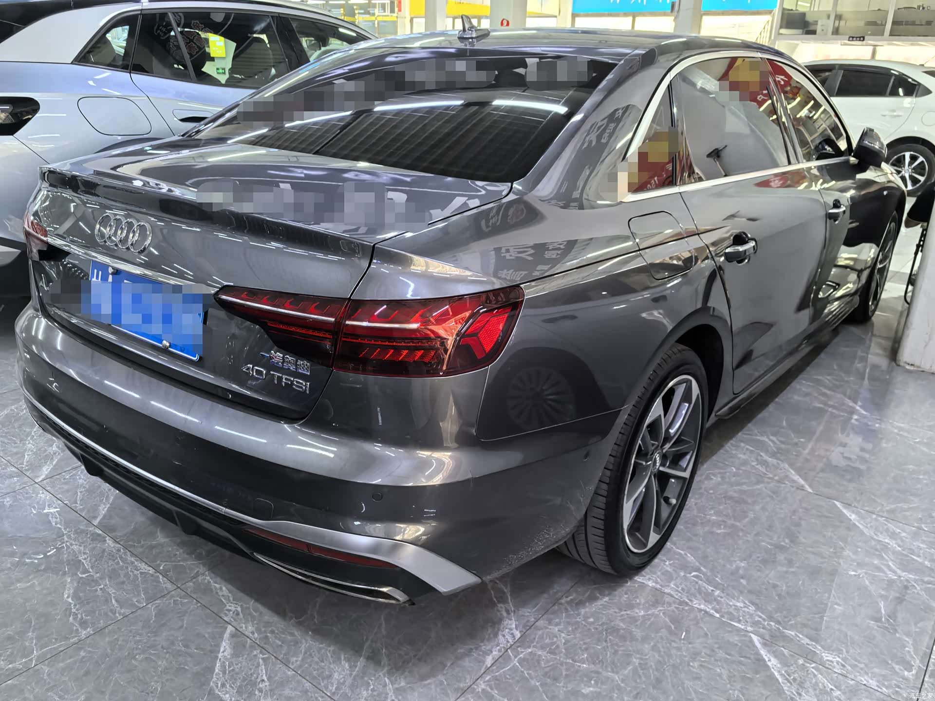 Audi A4L, 2021 все фото