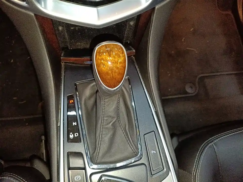 Cadillac SRX