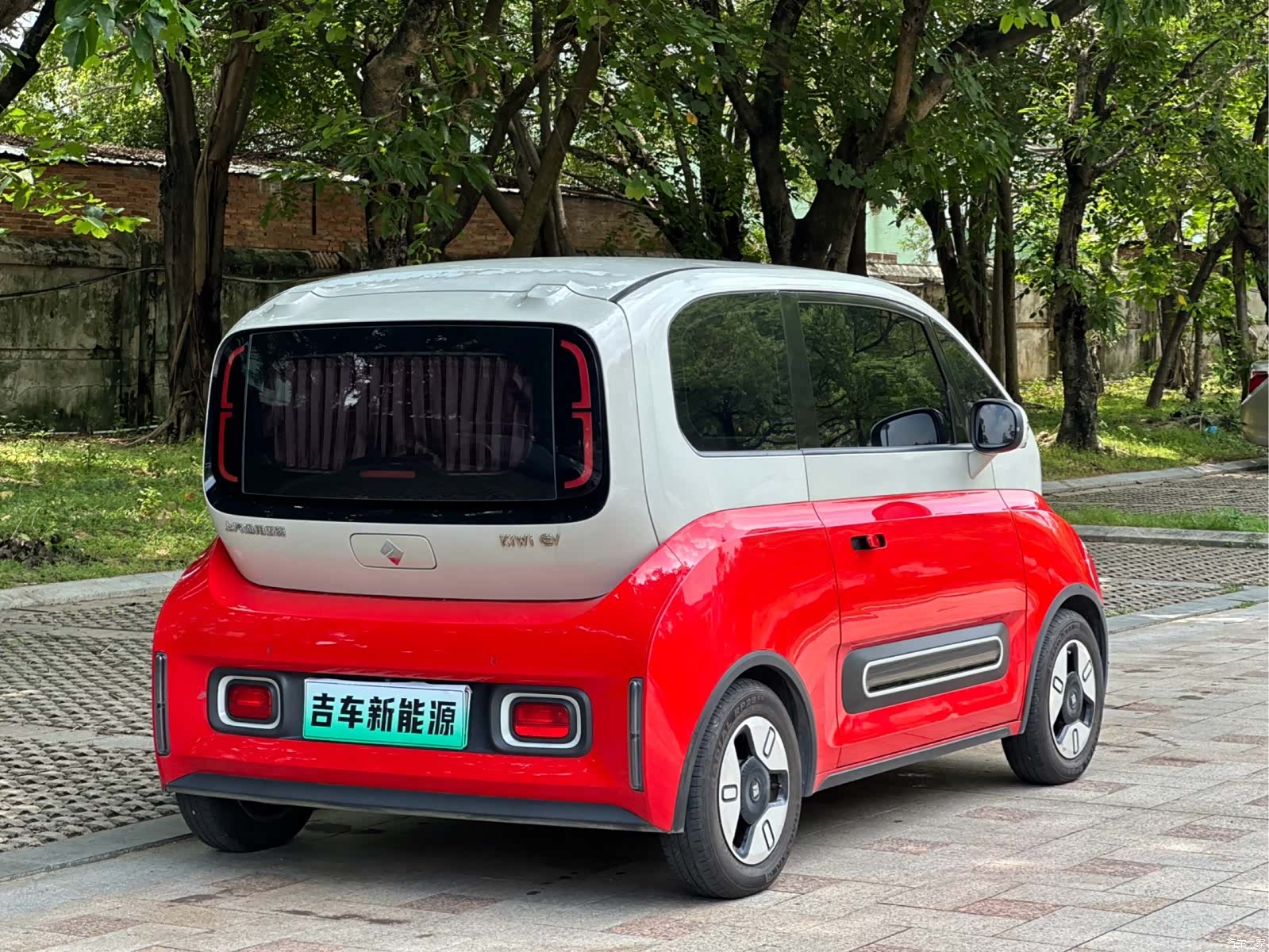 Wuling KiWi, 2021 все фото