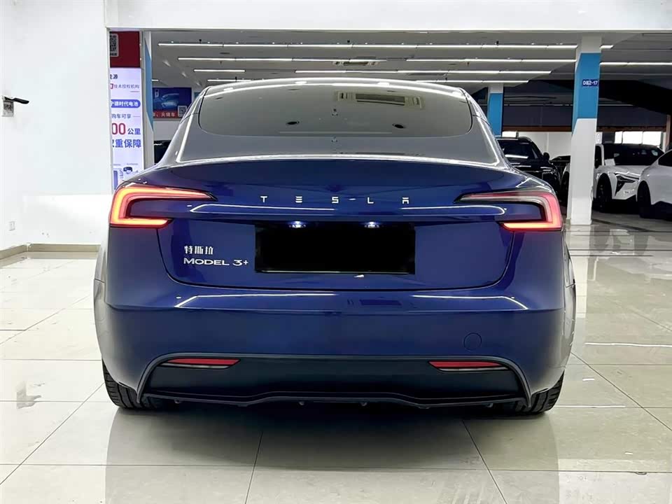 Tesla Model 3 Tesla Model 3