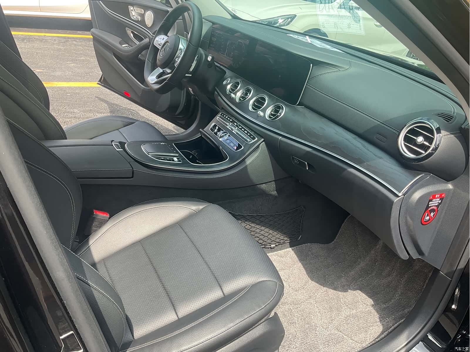 Mercedes-Benz E-Class, 2019 15