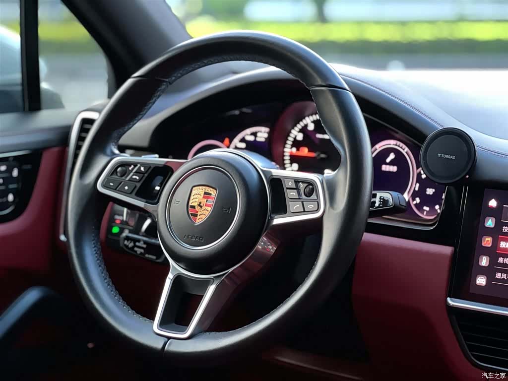 Porsche Cayenne, 2022 14