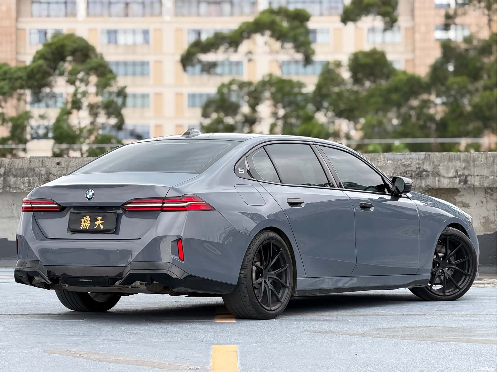 BMW 5 Series, 2024 13