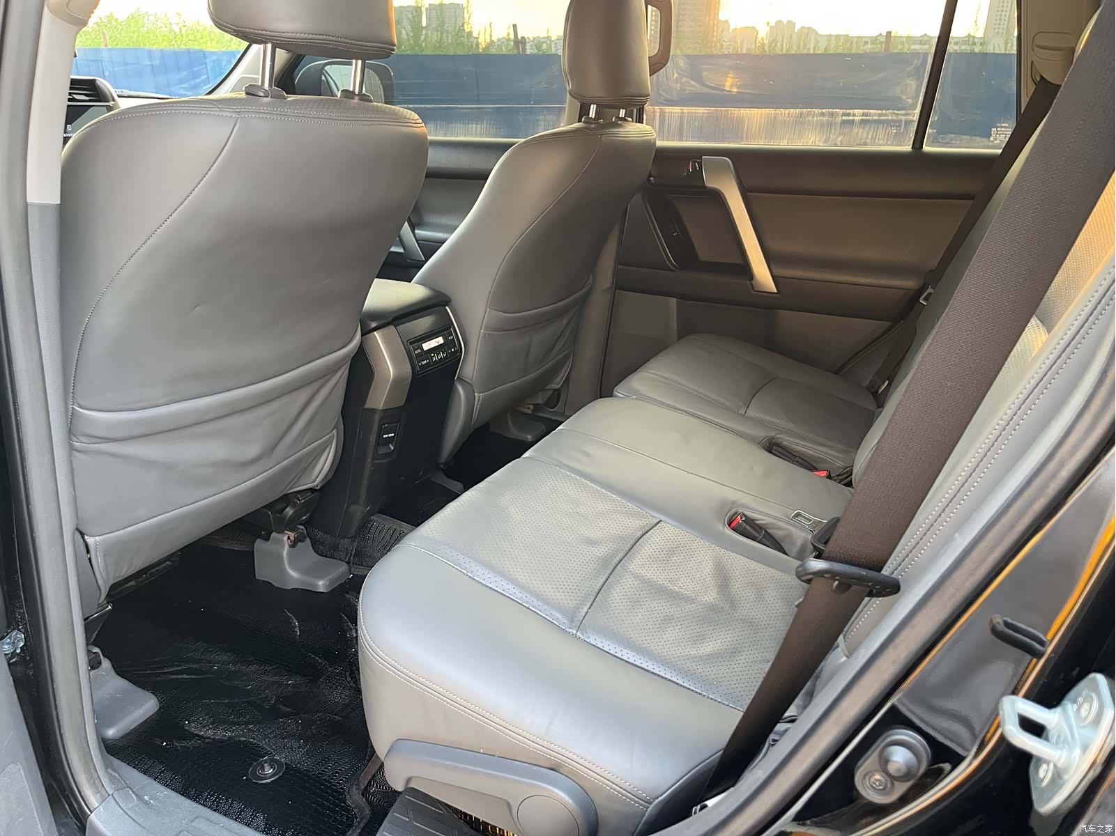 Toyota Prado, 2013 все фото