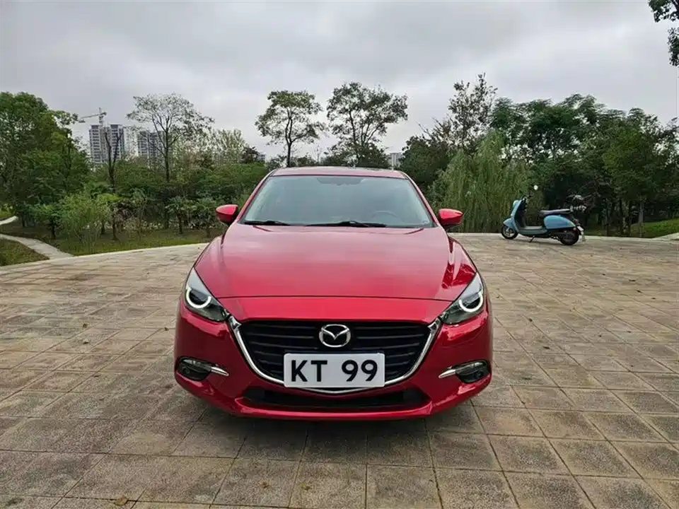 Mazda 3 Angkesaila