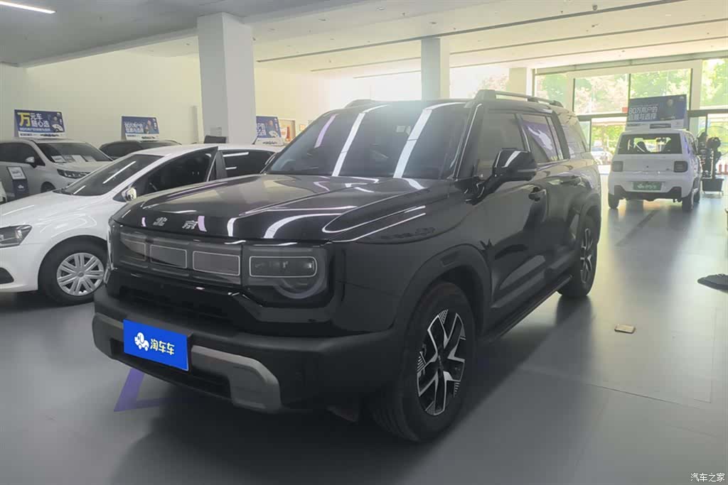 BAIC BJ30, 2025 1