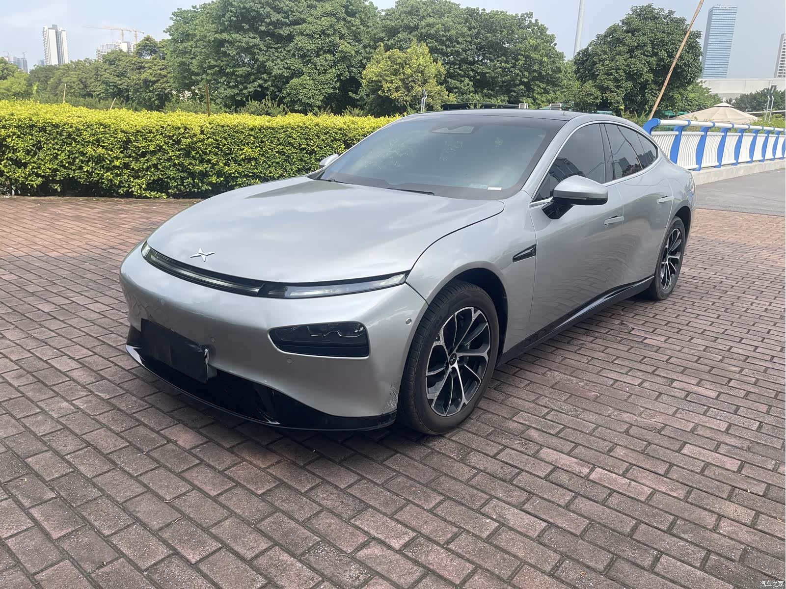 Xpeng P7, 2022 1