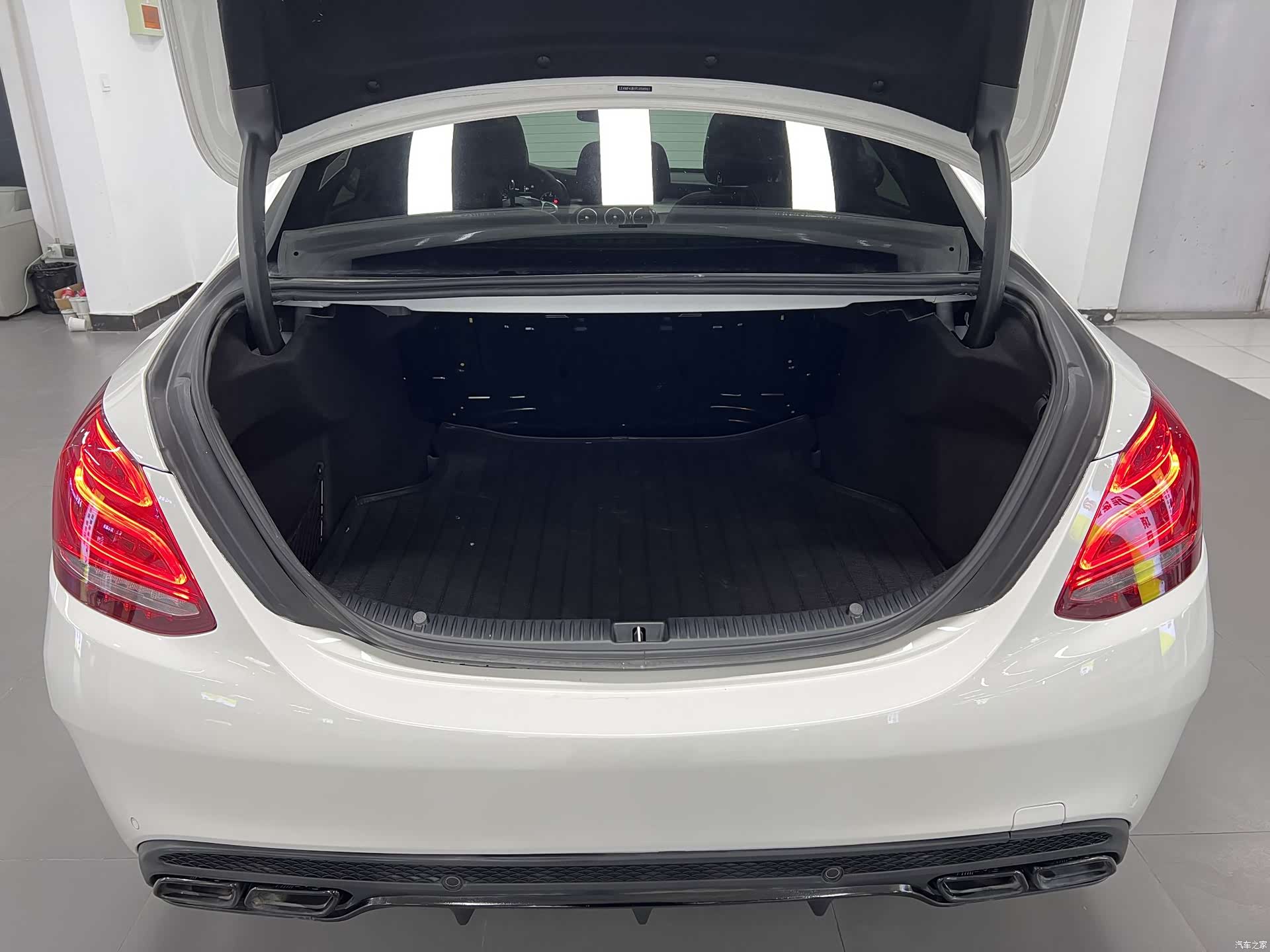 Mercedes-Benz C-Class, 2016 10