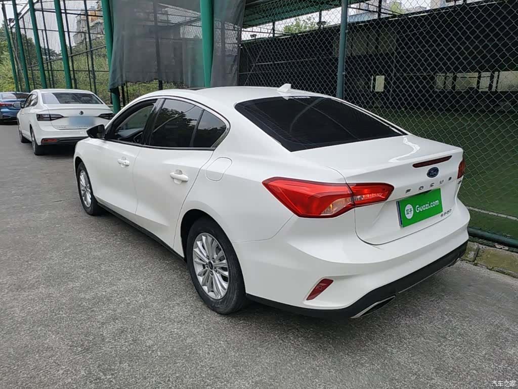 Ford Focus, 2021 все фото
