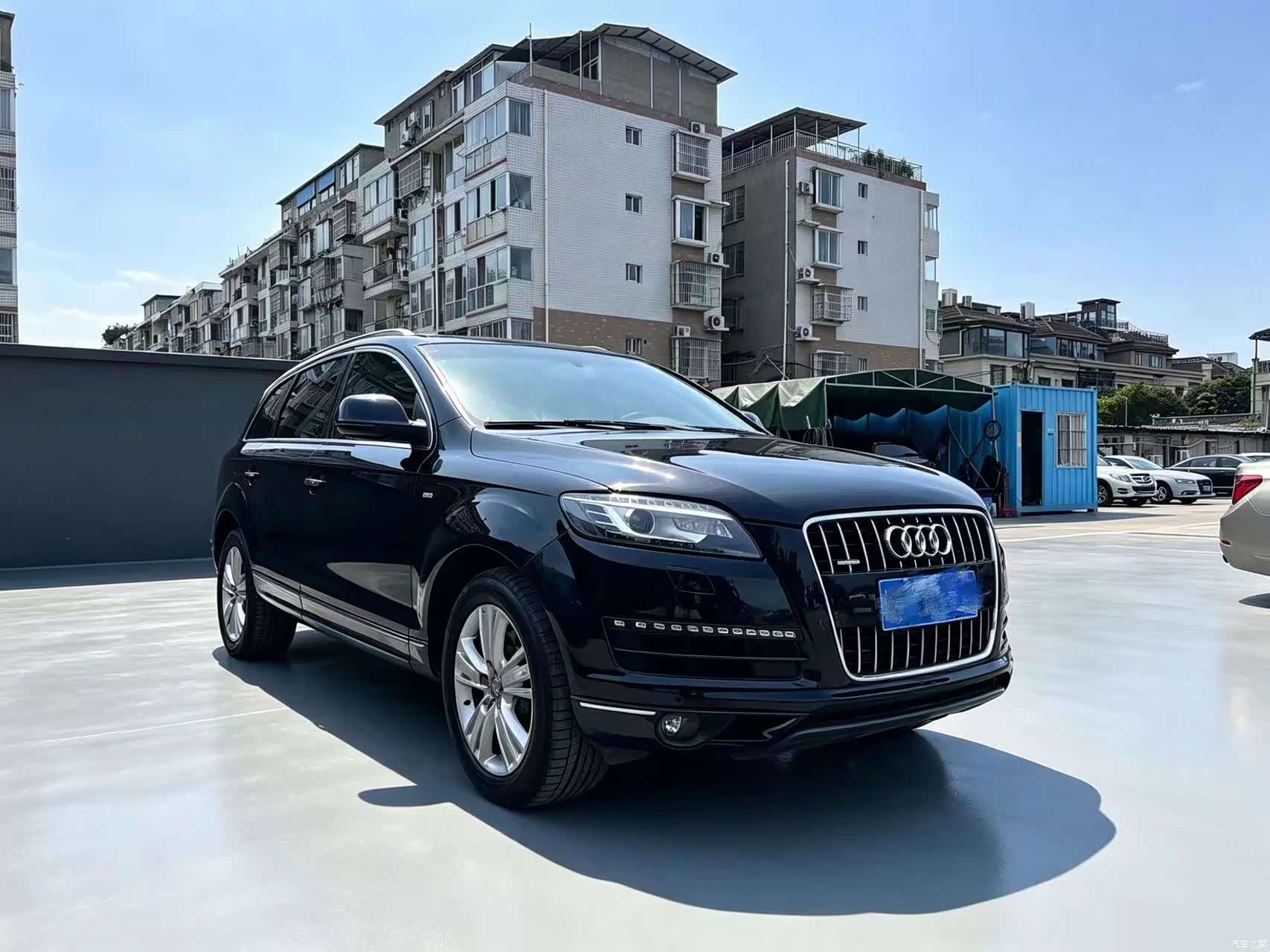 Audi Q7, 2011 3
