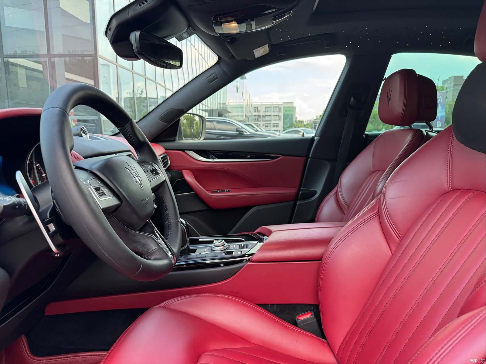 Maserati Levante, 2018 7