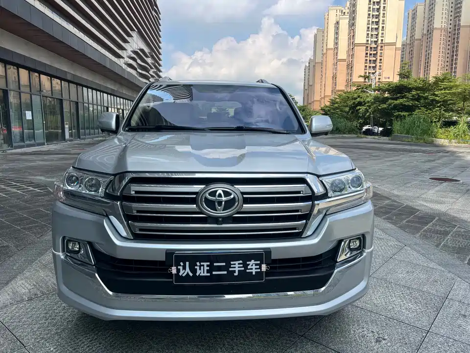 Toyota Land Cruiser Toyota Land Cruiser