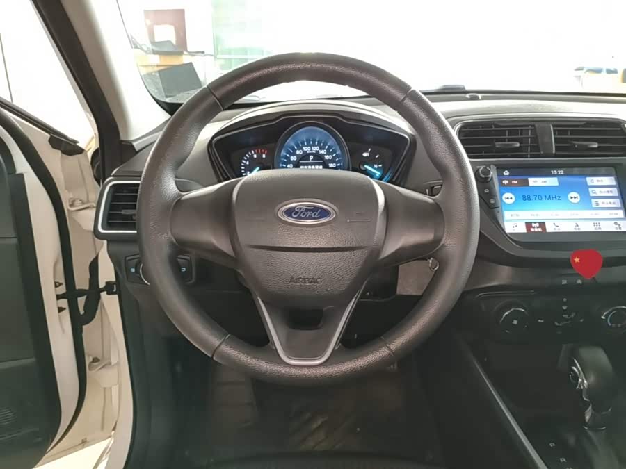 Ford Focus 2019, фото 10