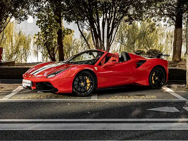 Ferrari 488 2018 — купить из Китая под заказ