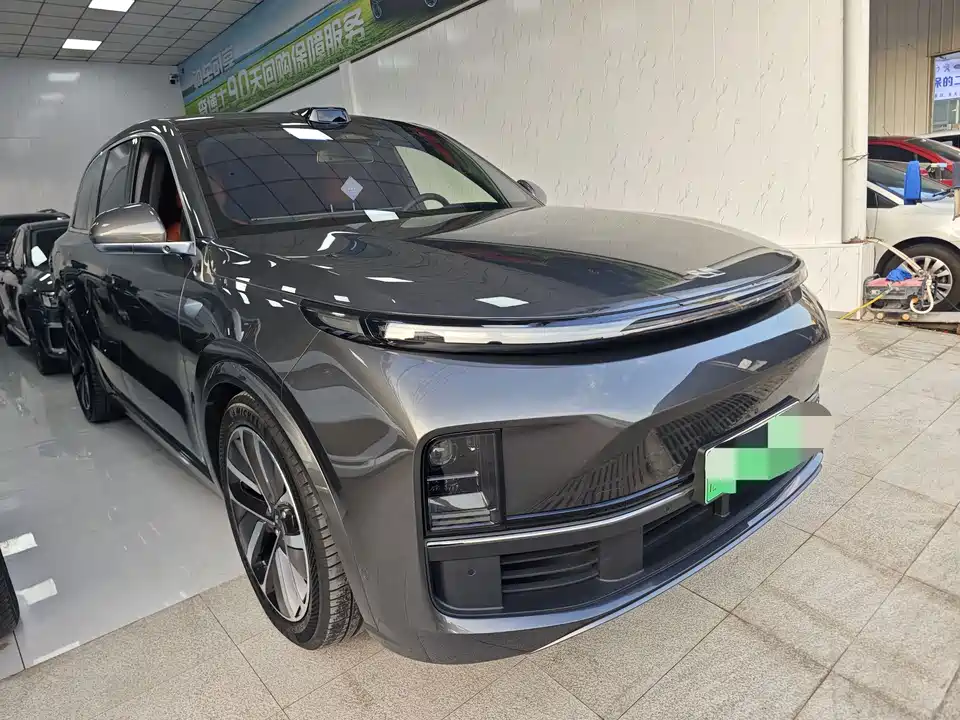 Li Auto Ideal L8