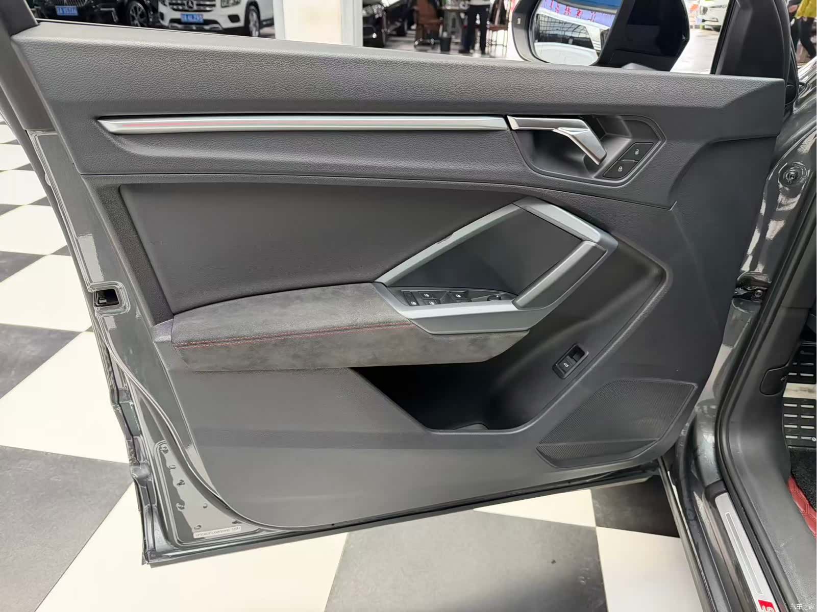 Audi Q3, 2022 6