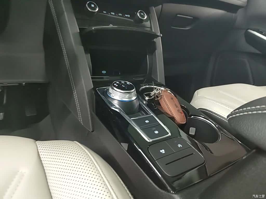 Ford Escape, 2022 14