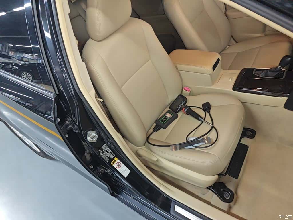 Toyota Camry, 2016 25