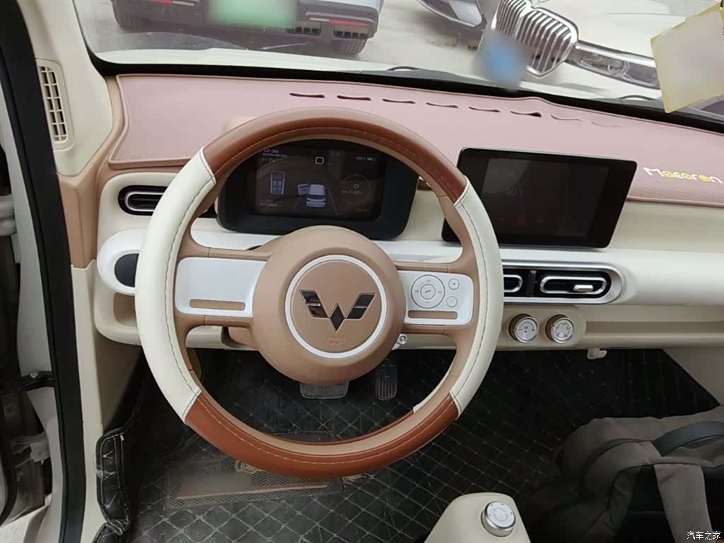 Wuling MINIEV, 2024 11