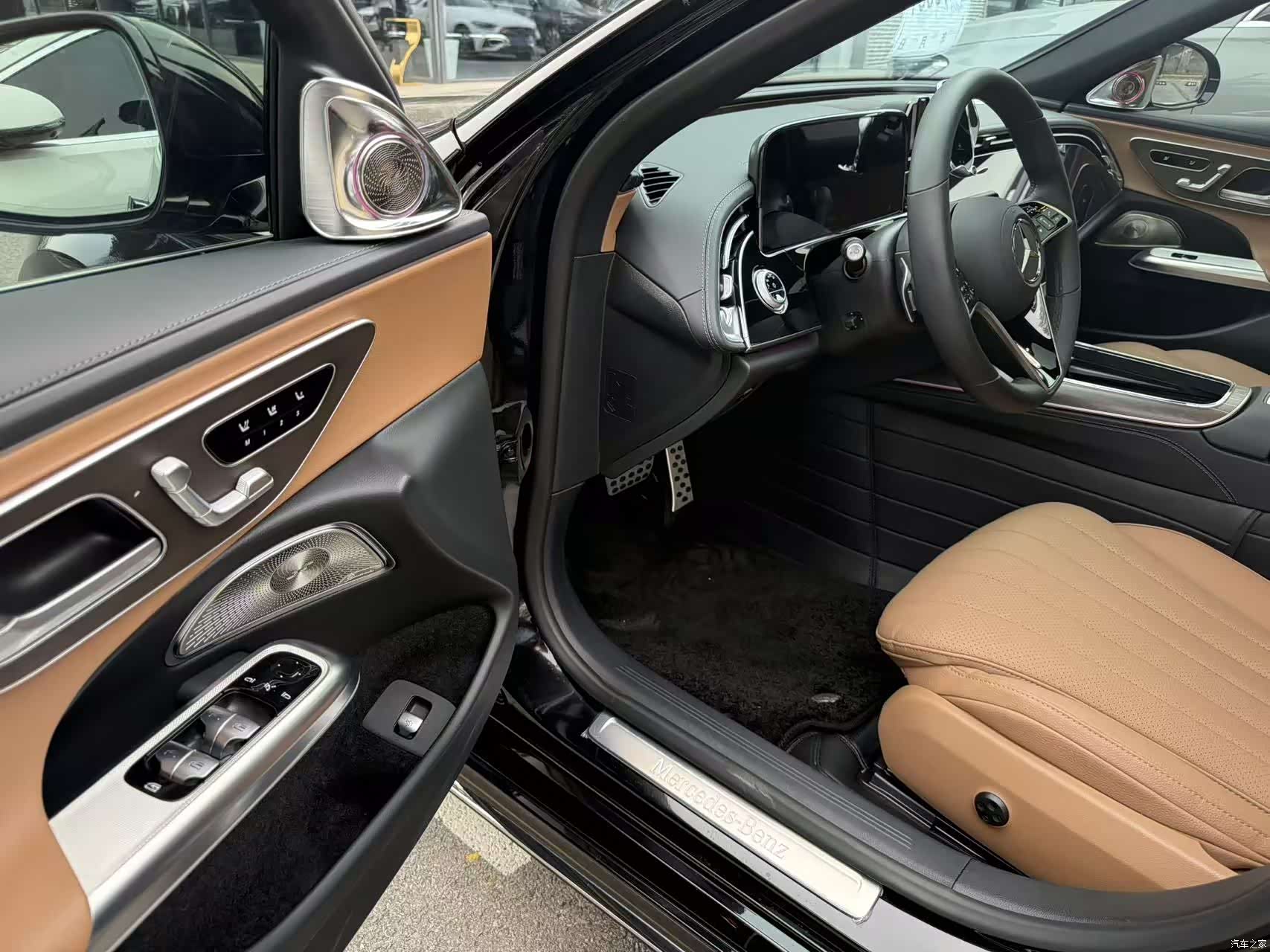 Mercedes-Benz E-Class, 2025 9