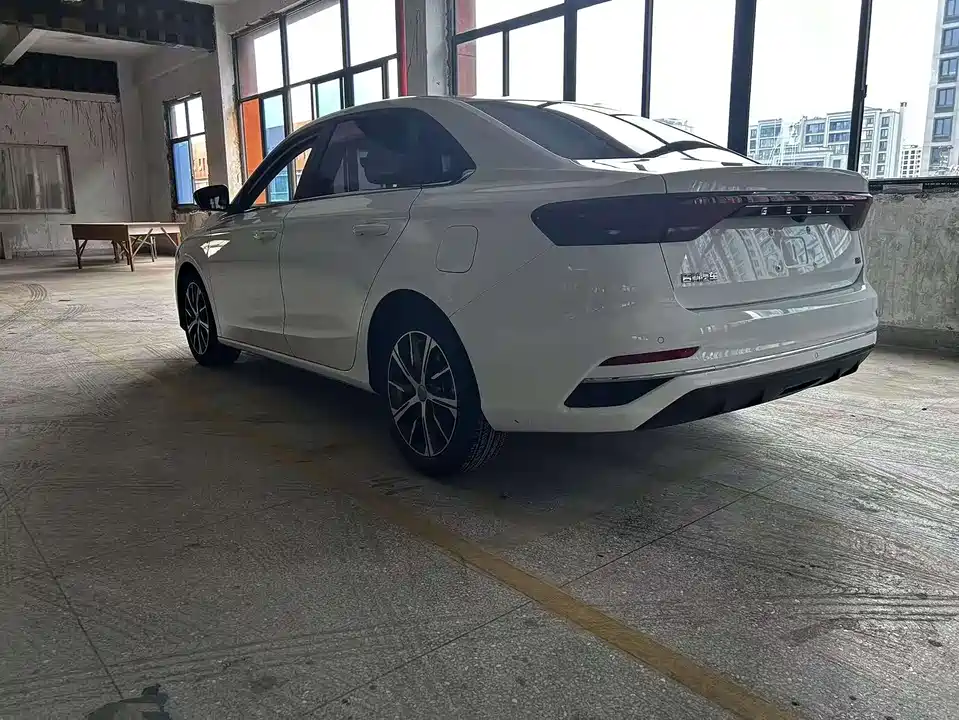 Geely Emgrand