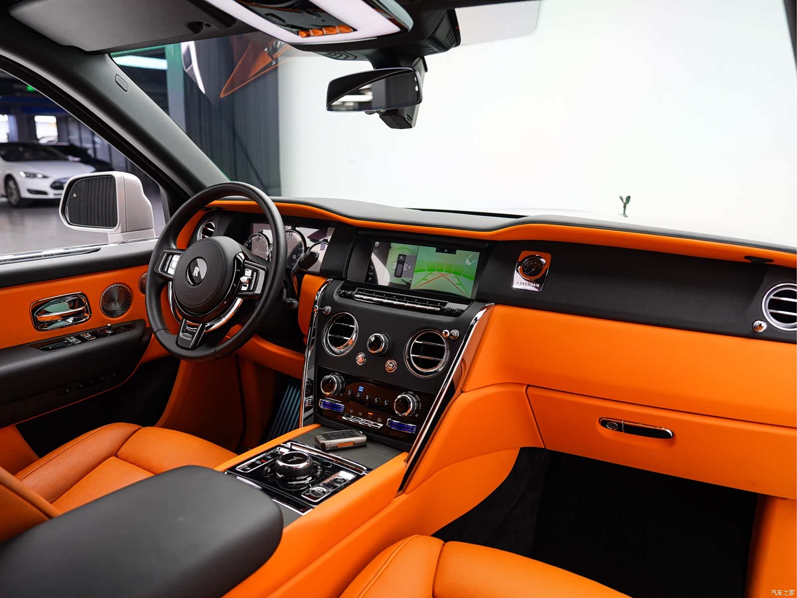 Rolls-Royce Cullinan, 2022 20