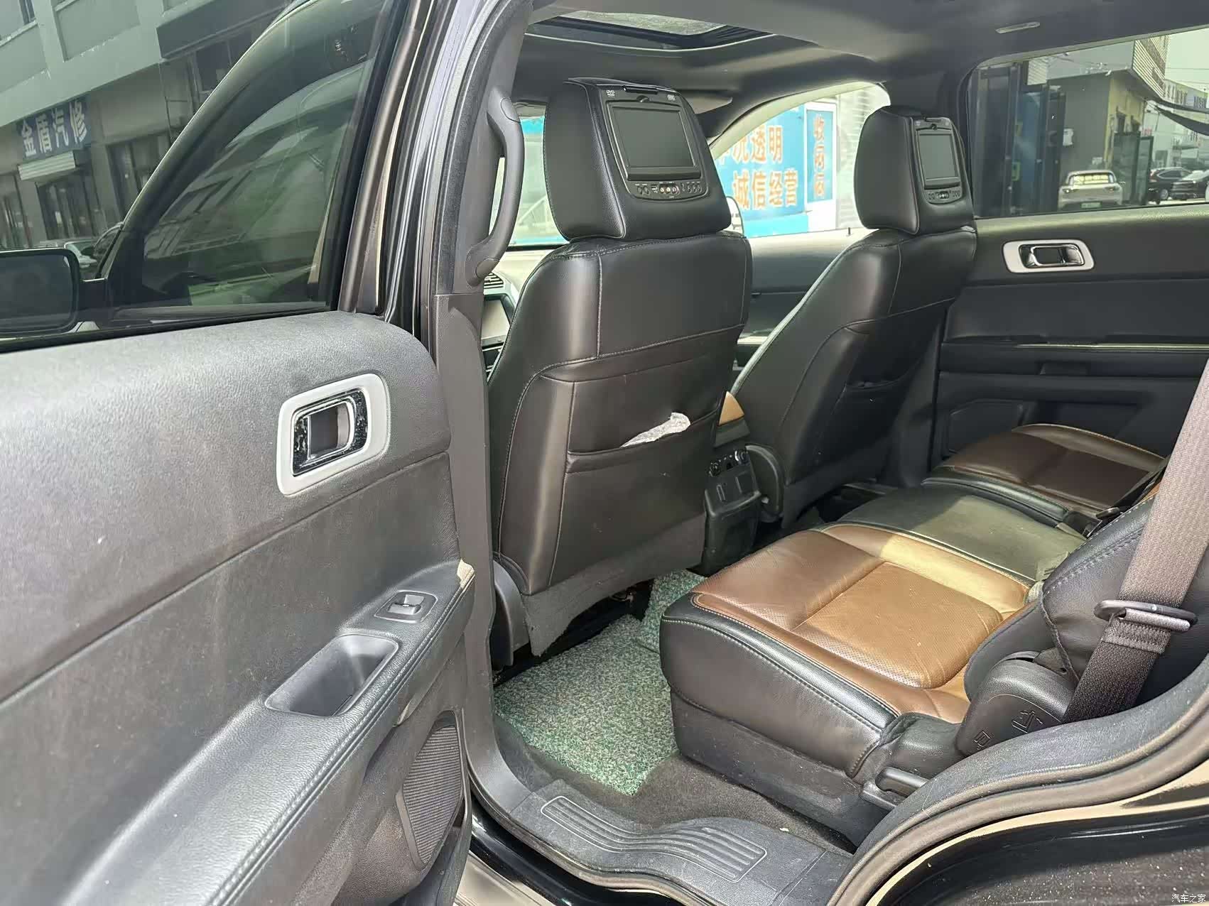 Ford Explorer, 2014 8