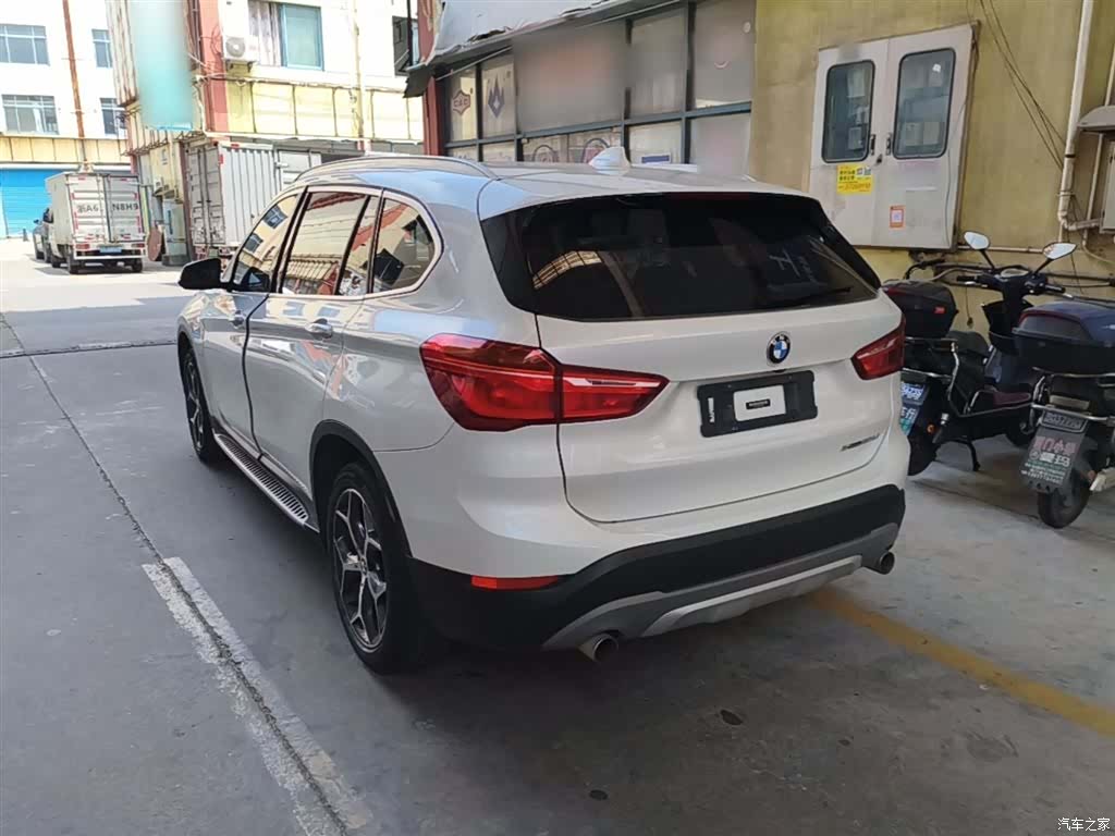 BMW X1, 2019 все фото