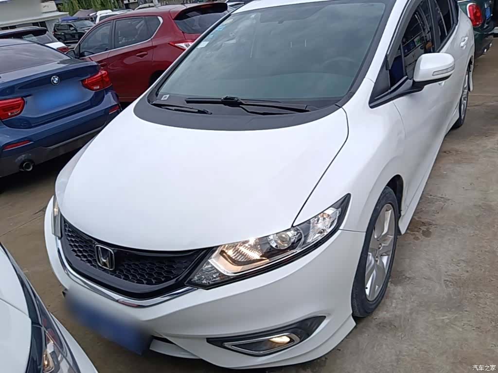 Honda Jade, 2016 3