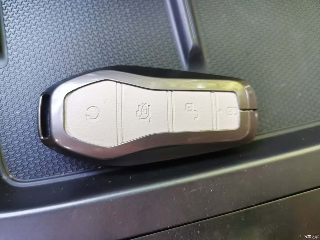 BYD Qin, 2025 12
