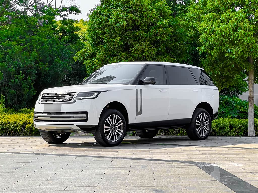 Land Rover Range Rover 2024 3.0 L6 400PS Long Wheelbase